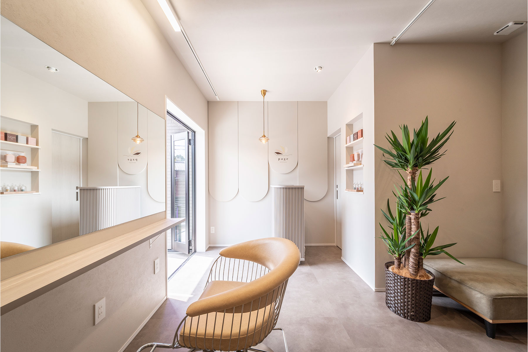 page hair＆beauty / Fukuoka