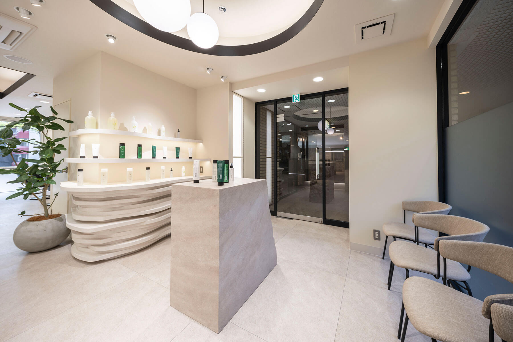 TAYA 福岡けやき通り店 / Fukuoka
