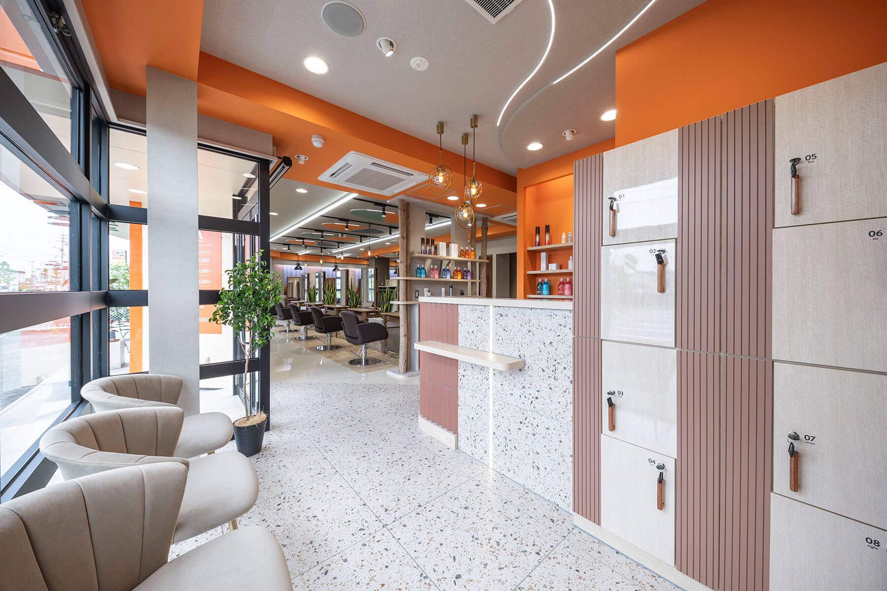 EARTH岡山青江店 / Okayama