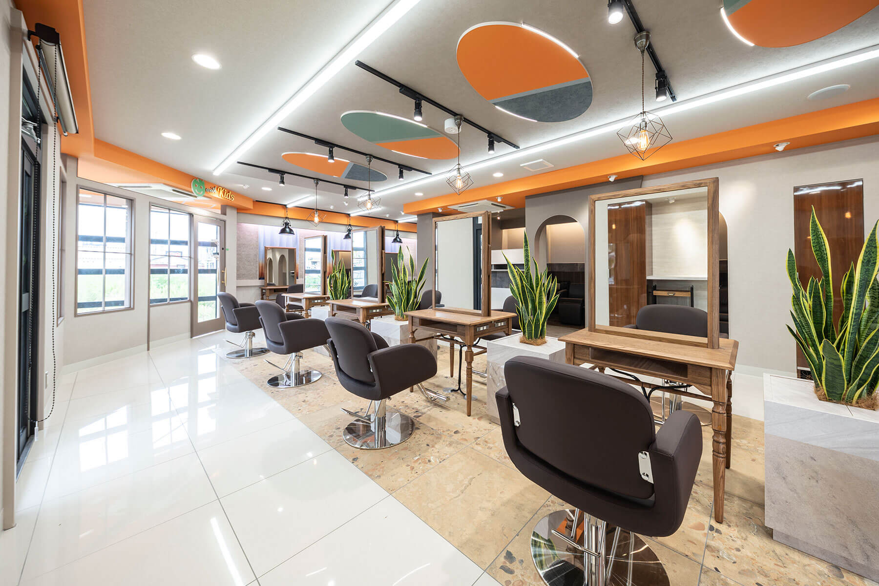 EARTH岡山青江店 / Okayama