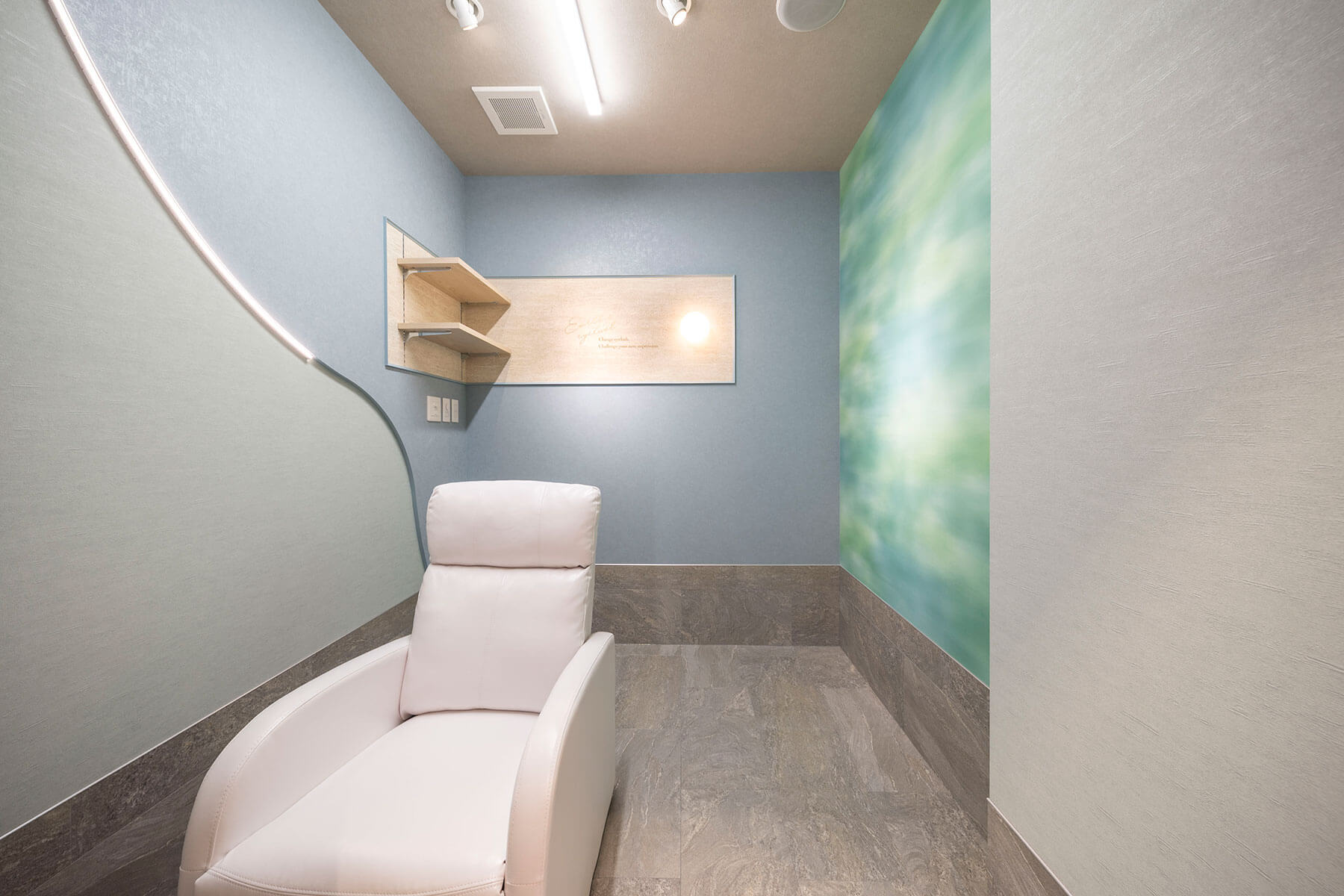 EARTH岡山青江店 / Okayama