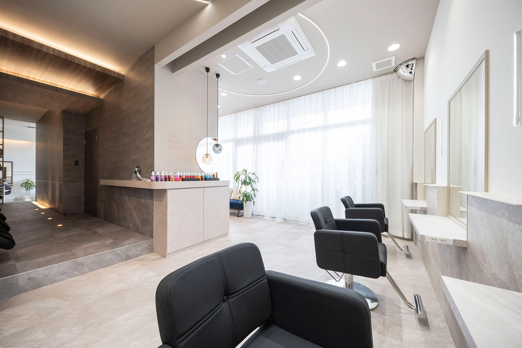 HAIR RESORT LAULEA / Fukuoka